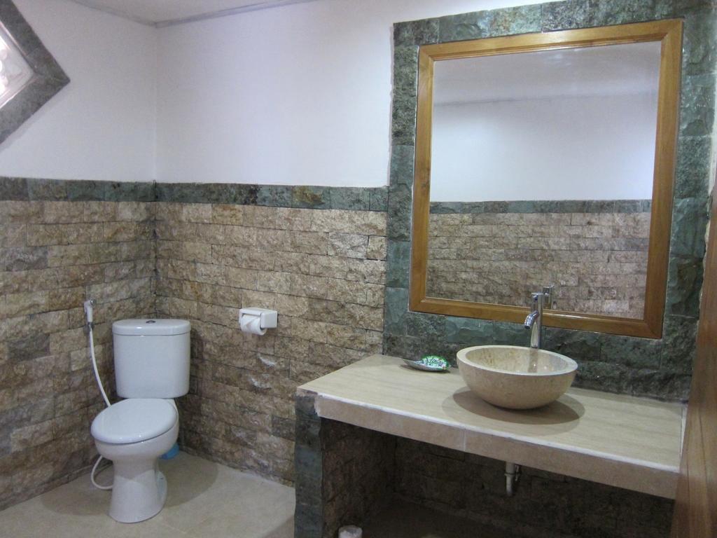Galang Kangin Bungalows Amed  Exterior photo