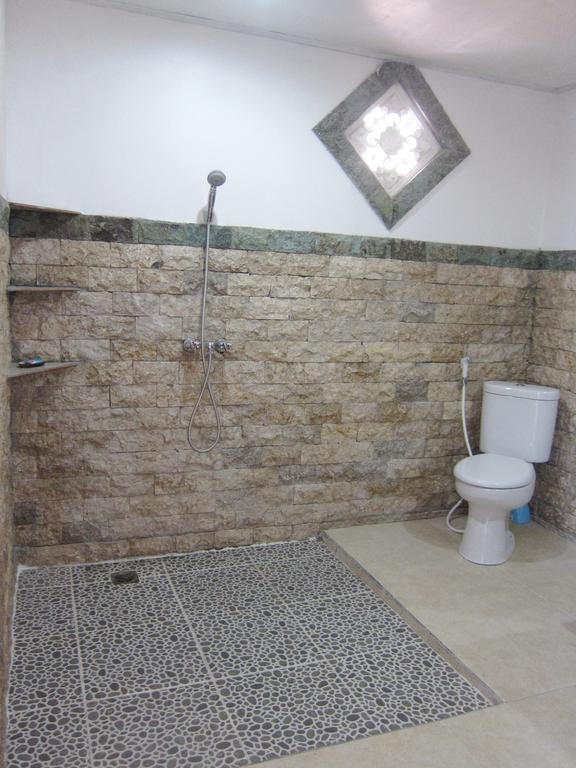 Galang Kangin Bungalows Amed  Exterior photo