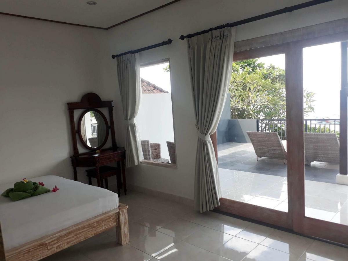 Galang Kangin Bungalows Amed  Exterior photo